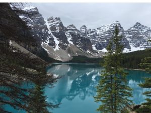 Moraine Lake & the ten peaks