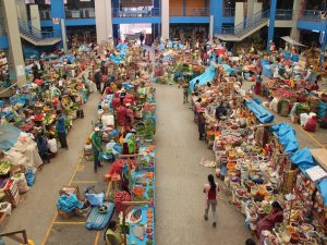 The local market in Urabamba
